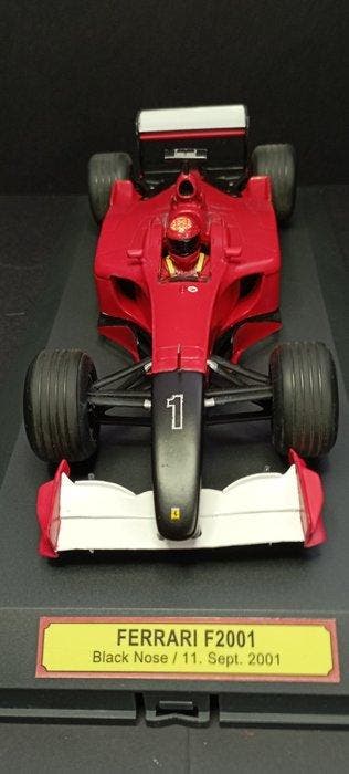 Mattel 1:18 - Modelauto - Ferrari F 2001, Nieuw