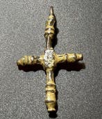 Médiéval, époque des Croisés Bronze Croix élégante — avec