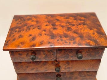 Boîte à bijoux - Bois de thuya marocain provenant des