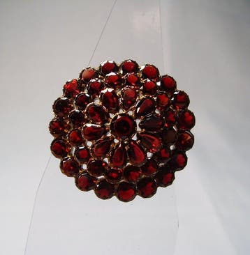 Broche - 10 kt. Roségoud - 25.00ct. tw. Granaat -