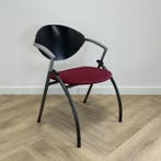 Vepa Alpine vergaderstoel / stapelstoel, rood - antraciet, Huis en Inrichting, Stoelen, Gebruikt, Zwart, Hout, Eén