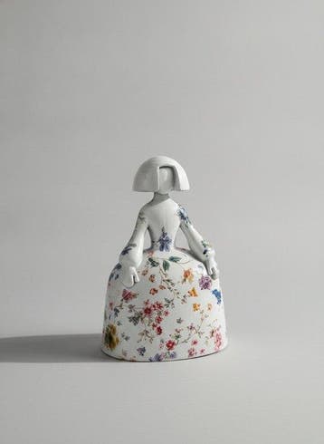 The Rodriguez (Spain) - Menina Flowers Edition – No Reserve