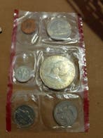 Wereld. Collection of coins and more incl.