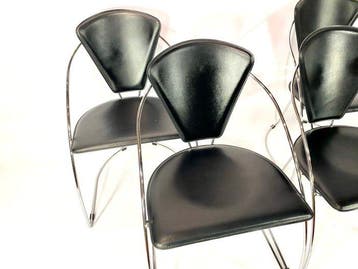 Chaise - Cuir, Métal - Quatre chaises vintage., Antiquités & Art