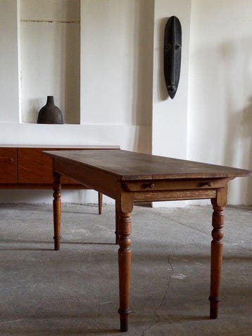 Eettafel - Walnoot - Klostertisch, Antiek en Kunst