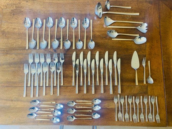 Solingen - Bestekset voor 12 personen (69) - Staal, Goud, Antiquités & Art, Antiquités | Meubles | Tables