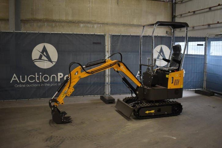 Veiling: Minigraafmachine Sigma KK10 Diesel Nieuw, Articles professionnels, Machines & Construction | Grues & Excavatrices, Enlèvement