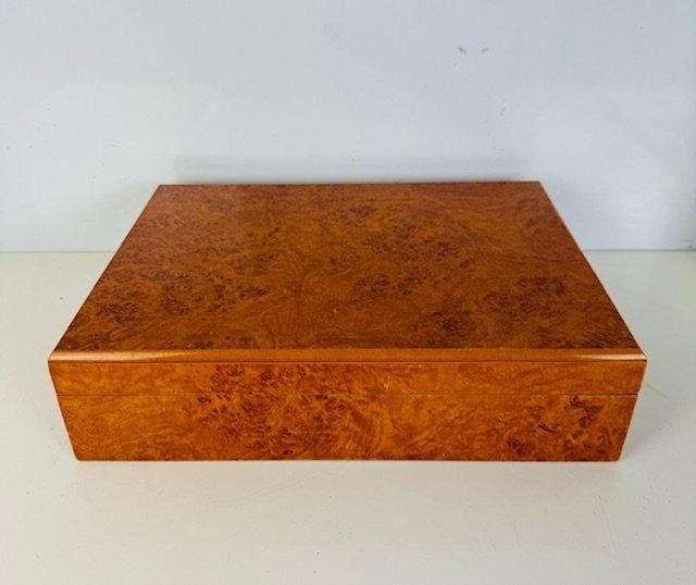 Zonder minimumprijs - Humidor - Sigarendoos - Cedar, Verzamelen, Rookartikelen, Aanstekers en Luciferdoosjes
