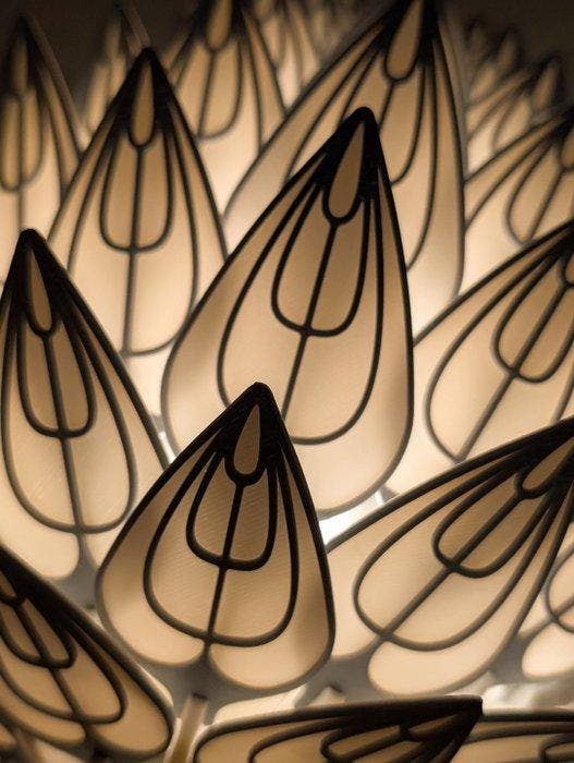 Tafellamp - buikspieren - LOTUS BLOOM, Antiquités & Art, Art | Objets design