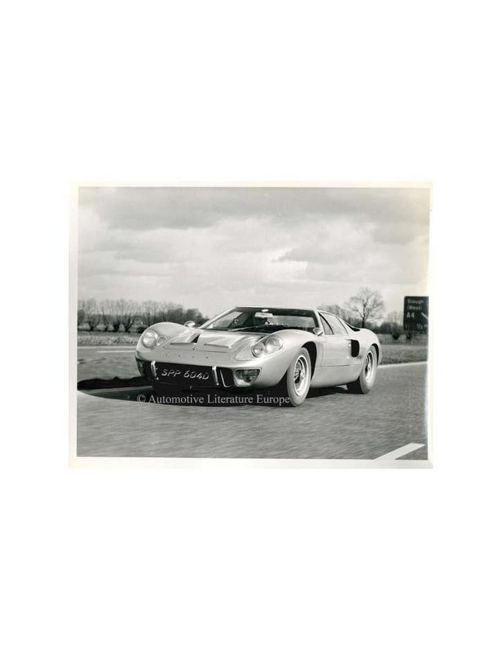 1964 FORD GT40 PERSFOTO, Boeken, Auto's | Folders en Tijdschriften, Ophalen of Verzenden