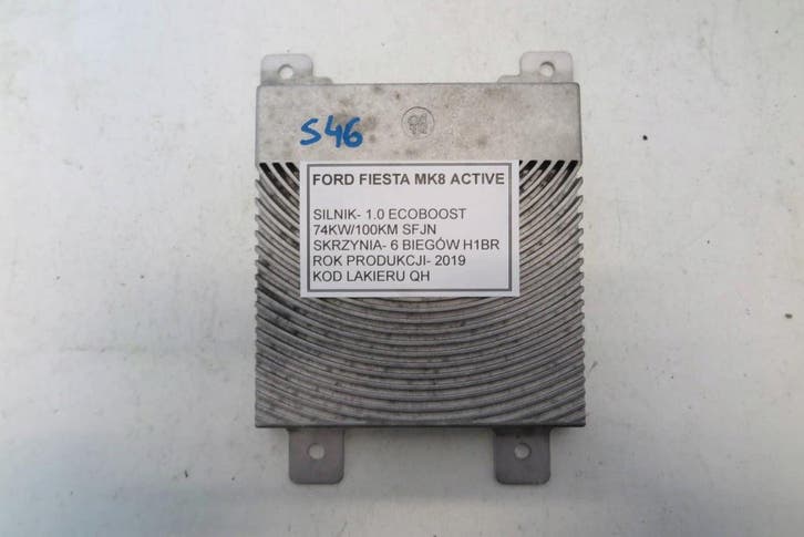 ford fiesta mk8 radio versterker H1BT-18B849-AJ, Autos : Pièces & Accessoires, Électronique & Câbles, Envoi