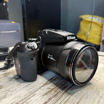 Nikon Coolpix P900 – 83x Optical Zoom Superzoom Camera –