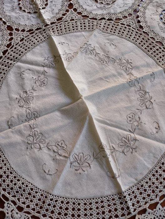 Tafelkleed - 180 cm - 180 cm, Antiquités & Art, Tapis & Textile