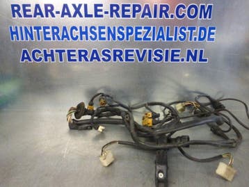 Kabelset Opel 6 cilinder, gebruikt. (motorruimte, Motor), Verzenden, Gebruikt, Opel