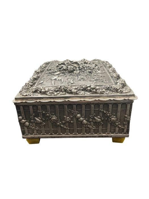 Boîte à bijoux - Plaqué(e) argent - Argenteria Gaudenzi, Antiek en Kunst, Curiosa en Brocante