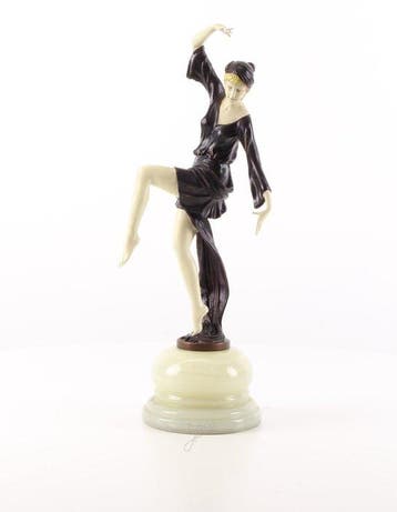 sculptuur, Bronze Sculpture “The Autumn Dancer” – After