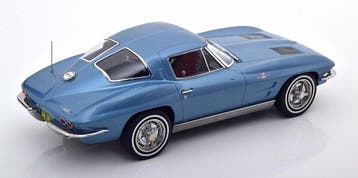 Norev 1:18 - Modelauto - Chevrolet Corvette C2 Sting Ray