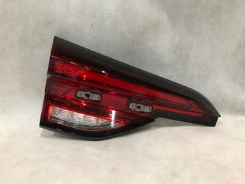Maxus Euniq 5 2022- achterlicht links binnen LED Europa C001, Verzenden, Gebruikt