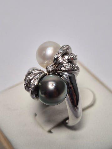 Ring - 18 karaat Witgoud - 0.14ct. tw. Parel - Diamant -, Nieuw