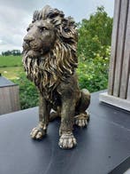 Beeld, statue of golden bronze lion - 45 cm - polyresin, Antiek en Kunst