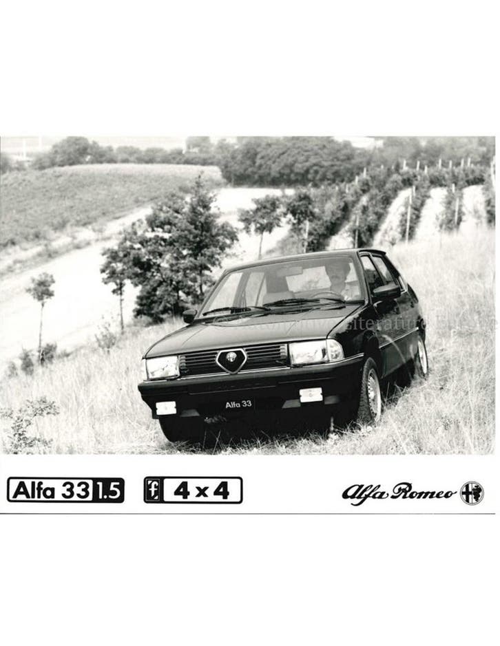 1983 ALFA ROMEO 33 1.5 4X4 PERSFOTO, Livres, Autos | Brochures & Magazines
