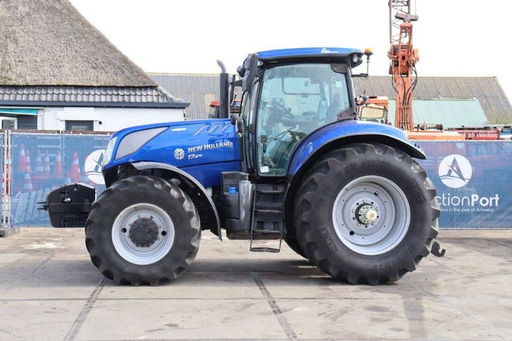 Veiling: Tractor New Holland T7270AC Diesel 270pk, Articles professionnels, Agriculture | Tracteurs, Enlèvement