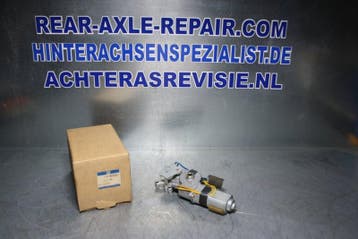 Opel Calibra ruitenwissermotor achterzijde nr: 90369037., Verzenden
