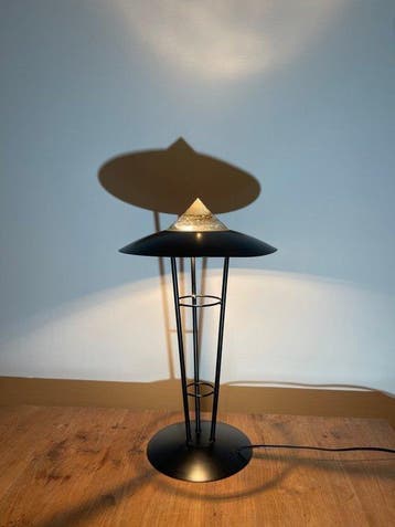 Herda - Tafellamp - Metaal, Glas - Herda Conische/UFO lamp