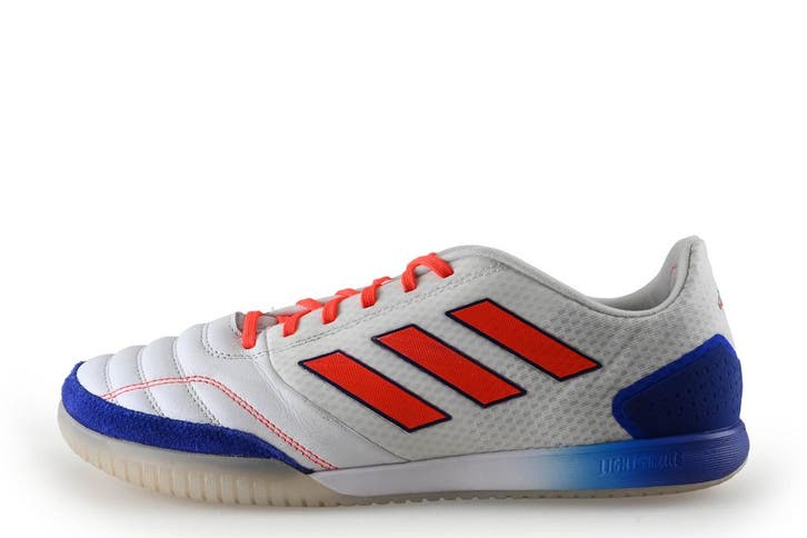 Adidas Voetbalschoenen in maat 44 Wit, Kleding | Heren, Schoenen, Wit, Zo goed als nieuw, Verzenden