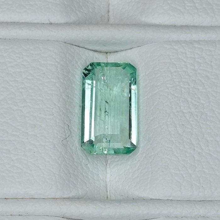 Zonder minimumprijs Smaragd - 1.21 ct - International, Bijoux, Sacs & Beauté, Pierres précieuses