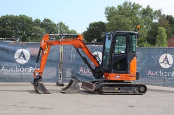 Veiling: Graafmachine Hitachi ZX26U-6 CLR Diesel 15.6kW 2024, Ophalen