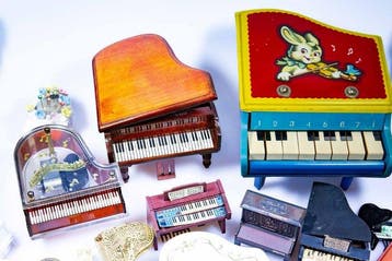 Verzameling piano vleugel speeldoos - Muziekdoos - Japan -