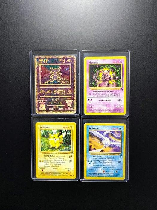 Pokémon - 4 Card - Ancient Mew - Mewtwo - Pikachu - Articuno, Hobby en Vrije tijd, Verzamelkaartspellen | Pokémon
