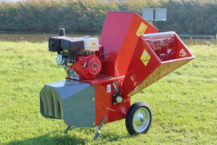Kraffter Takken/Bio versnipperaar met benzine motor, Zakelijke goederen, Landbouw | Werktuigen