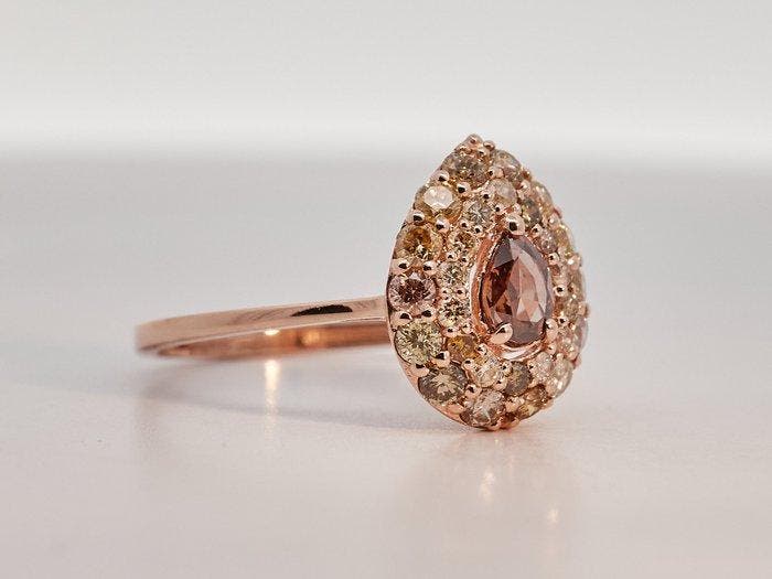 Zonder minimumprijs - Ring - 14 karaat Roségoud - 0.70ct., Handtassen en Accessoires, Ringen