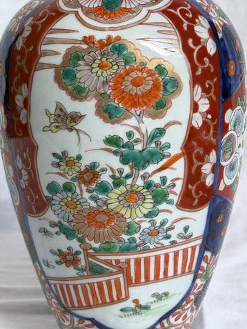 Vaas - Porselein - Japan - Meiji periode (1868-1912) - Imari, Antiek en Kunst