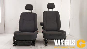 Voorstoelen links+rechts Ford Connect O209956, Nieuw