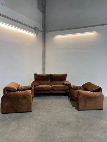 Cassina - Vico Magistretti - Sofa (3) - Maralunga - Fluweel, Antiek en Kunst