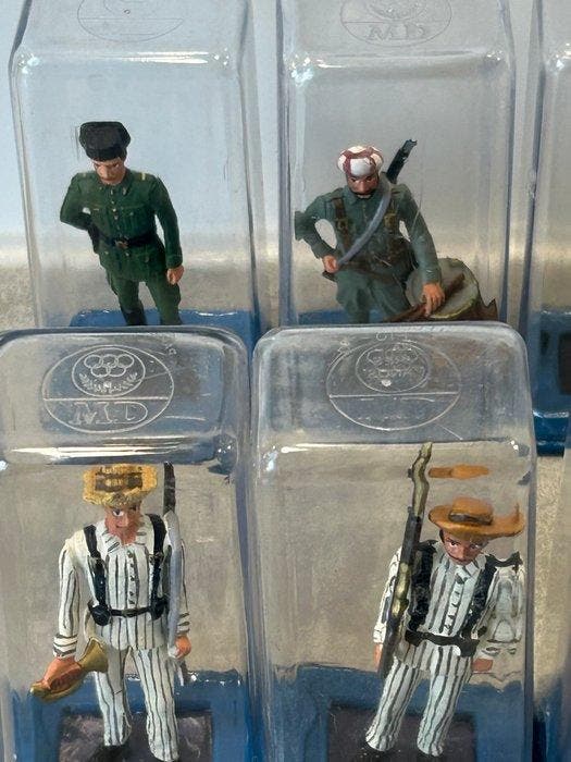 Alymer - Figuur - Alymer 14 x metalen figuur (14) - Metaal, Kinderen en Baby's, Speelgoed | Overig