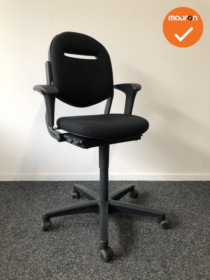 Ahrend 220 bureaustoel - 2D - nieuwe stoffering - 14 kleuren, Zakelijke goederen, Kantoor en Winkelinrichting | Kantoormeubilair en Inrichting