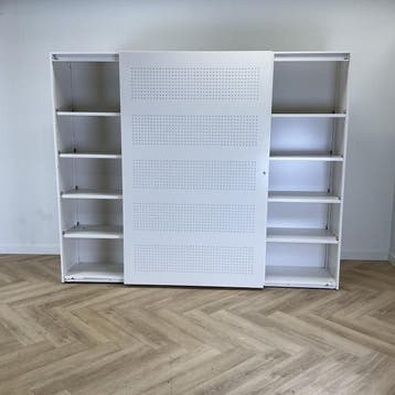 Gispen akoestische schuifdeurkastvv 8 legborden, (hxbxd), Huis en Inrichting, Kasten | Overige, Gebruikt
