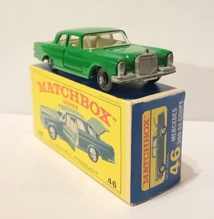 Matchbox 1:64 - Model coupé - Mercedes Benz 300se Coupe (46), Hobby en Vrije tijd, Modelauto's | 1:5 tot 1:12