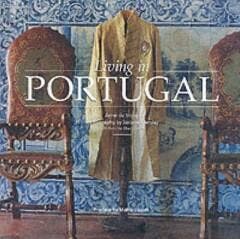 LIVING IN PORTUGAL [O/P] SEE NEW ED 9782080135674, Verzenden, Anne De Stoop