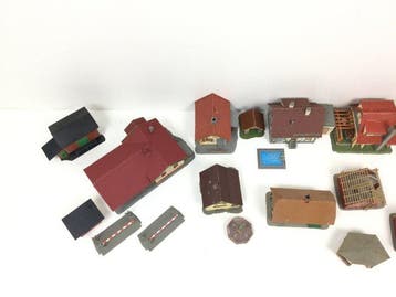 Faller, Heljan H0 - Bâtiments pour trains miniatures (24) -