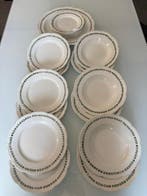 R.C.RICHARD - Eetservies voor 6 (19) - Porselein - Zeldzame