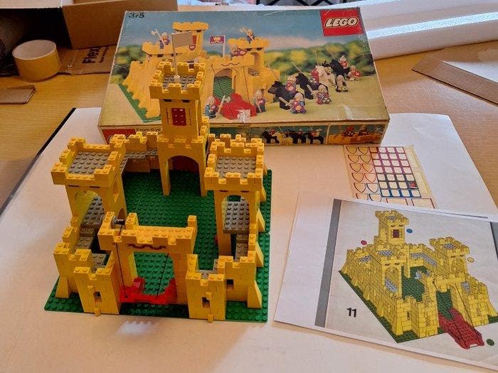 Lego Set - 375 - Castle - Yellow Castle 375, Kinderen en Baby's, Speelgoed | Duplo en Lego
