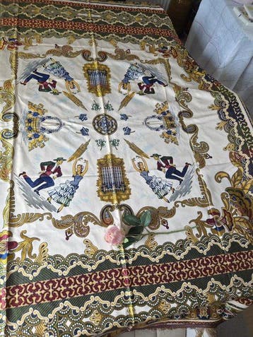 Große Spanische Vintage-Tischdecke / Wandbehang – Sevilla