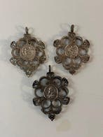 Zilver - Medaille hanger - Lotto van drie antieke zilveren, Antiek en Kunst