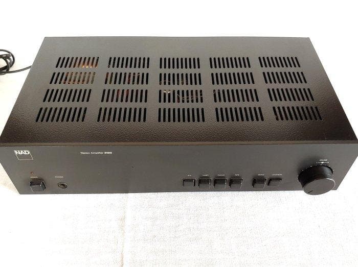 NAD - drie duizend honderd twintig Solid state geïntegreerde, TV, Hi-fi & Vidéo, Radios