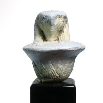 Oud-Egyptisch Faience Valkenkop-eindstuk van een